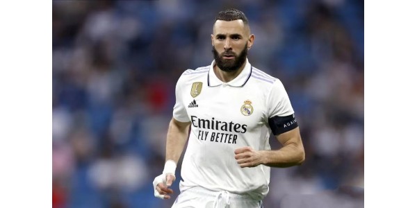 Benzema remporte le Marca Legend Award - Une brillante carrière écrit une nouvelle légende